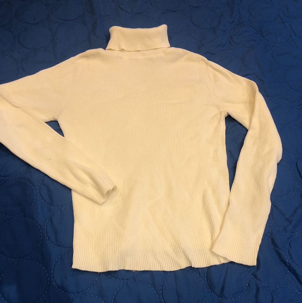 Cream turtleneck knit sweater
